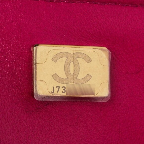 Chanel Fuchsia Quilted Lambskin Leather On and On Small Chain Flap Bag - Picture 6 of 10